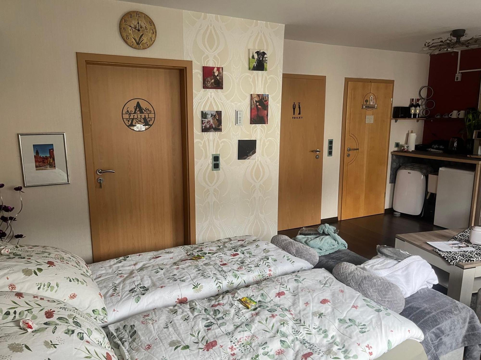 Gaestezimmer In Ratingen Bei Duesseldorf Mit Einem Hauch Luxus Eksteriør billede
