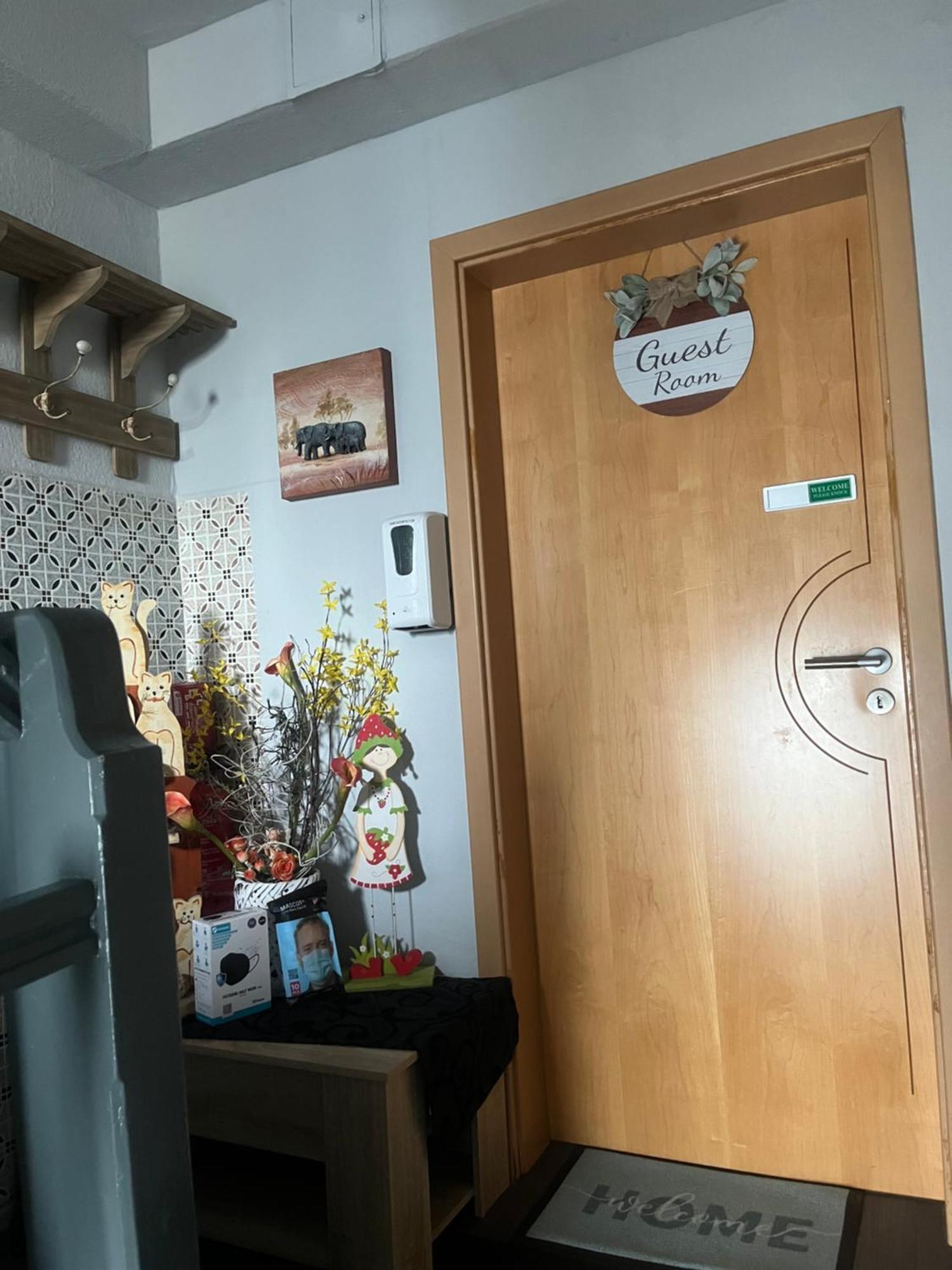 Gaestezimmer In Ratingen Bei Duesseldorf Mit Einem Hauch Luxus Eksteriør billede
